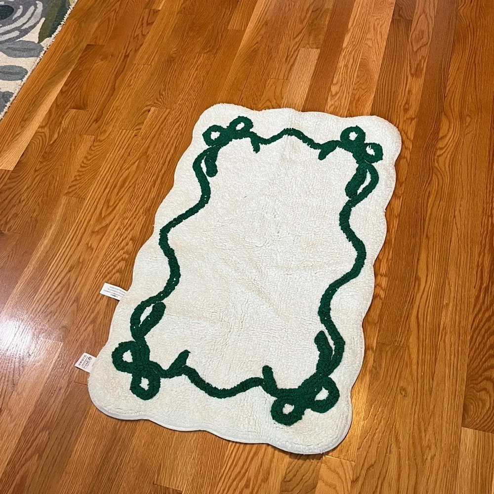 Anthropologie Benedita Bow Tie Bath Mat NEW